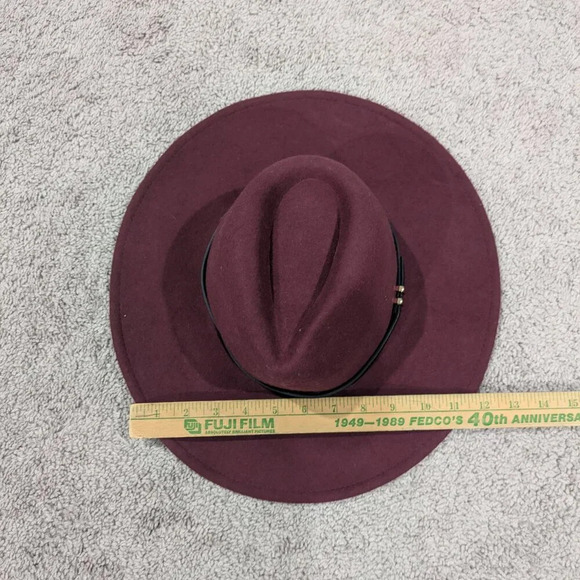 House of Harlow 100% Wool Hat Maroon and Black - Picture 11 of 11